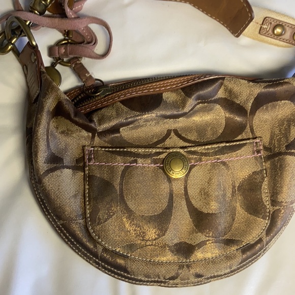 Coach metallic signature shoulder hobo - Picture 2 of 9